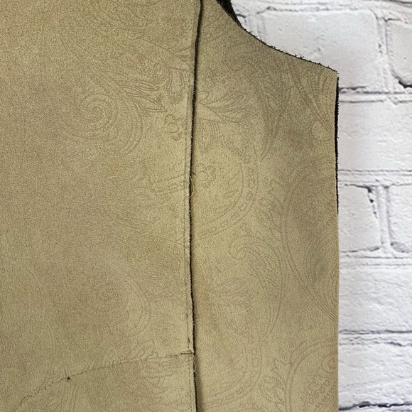 Chicos Tan Suede Paisley Embossed Vest size XL - Picture 4 of 10